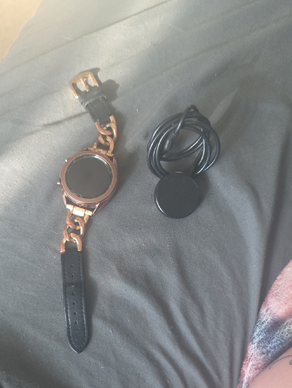 Samsung Rose Gold Smartwatch with Black Leather Strap and Charger